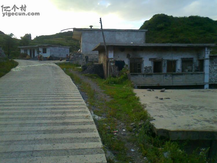 云南省昭通市彝良县树林乡管坝村图片