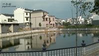 鹏溪村 村子中央的水池 和别墅