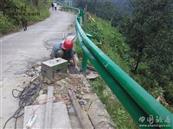 长标村 长陔乡长标村600米通村公路波形护栏，一事一议项目(钢铁安全线)主体工程完工。