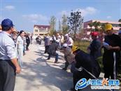 龙口村 丰利镇农民运动会=老头老太娱乐会！