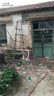 南张庄村 农村的危房改造政策哪里去了，这样的房子快倒了，容易砸到孩子，