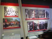 吴堂村 展览馆展出的我们下乡寇庄六队的照片。
