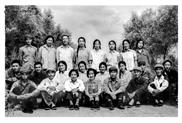 苏独仑村 1976年6月天津下乡知青与乡亲们在西沙梁