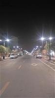 长滩社区 夜幕下的大桥街