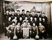 西岭村 这张照片是1975年夏季，县里举行首届知青篮球比赛，各个公社分别组队参加，这是我们公社篮球队合影。