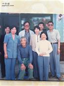 东江村 1997年夏季西江知青回到家乡和父老乡亲欢聚一堂。