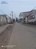 南大庄村 这条小油路从393省道刘公堤大埝（以前是土路，现在是柏油路）顺小油路就到南大庄村委会了。