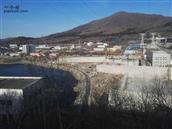 江东社区 这是坐落在该社区的丰满发电厂重建工地。