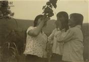 金银村 老照片于71年拍于年金银二队洪家坝。