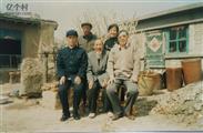 六家子村 扶余市长春岭镇六家子村村民为90岁的老者过生日。
