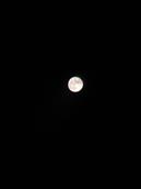 东呈村 这是我手机+30*50望远镜拍摄的最清晰的两张月亮照片。手机还是不如人眼，差别太大，眼睛用望远镜看得更清晰，可惜无法用眼睛拍照啊。–2021-9-21八月十五