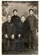 苏村 康福申父亲与家人