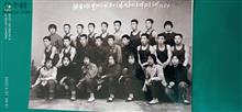 波勒圪沁村 七十年代初波勒圪沁村的蓝球队员