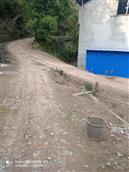 伍家垭村 这就是伍家垭村十年前就称之为的水泥路