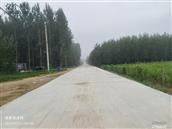 汤家官庄村 2013年修的四好公路