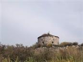 西井村 碉堡远景