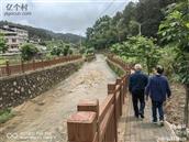 五坊村 五坊村刚建成的村民健康步道。