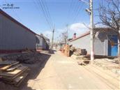 西陈各庄村 当年的知青大院东侧空地已经成为村里的一条路了