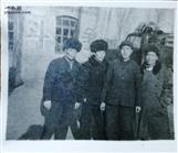 沙根村 1972年12月在长胜与公社知青办王旭中告别留念，即将赴赤峰工作。