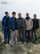 小寨村 2019年10月I7日下乡51周年纪念日，二隊知青回村登平陵部分男生合影。
