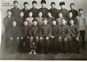 周苏村 1975年春节，全体知青和带队老师合影留念