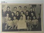 山场村 1976年卧虎公社举办体育运动会，山场大队选派运动员参加，结束后合影，其中多为山场大队6队、7队、8队集体户知识青年。