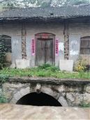 白埠村 这是白埠村的菩萨堂，门边的两根绞龙柱有着悠久的历史。
