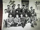 班家村 1975年5月31日我们知青组11名同学来到莱州郭家店班家村落户，收到了大队支部书记、副书记，团支部书记、带班人热情的欢迎😊 