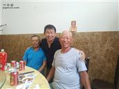 班家村 2020年7月20日，曾经在莱州郭家店班家村插队的青岛知青回到阔别45年的故乡，与班家村主任及当年的乡友合影。