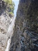 金岩村 另外一个角度拍的瀑布