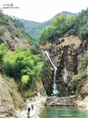 马鸣瑞村 横田瀑布，绿水青山。