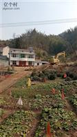 苏平村 照片拍于2022年2月中旬，舒城县晓天镇苏平村村民储召根自费拆除危房。
