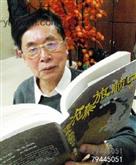 城湾村 陈明福，1937年出生，大碶城湾村人。儿时入灵山学校就读。