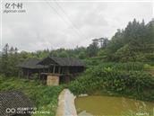 华天村 